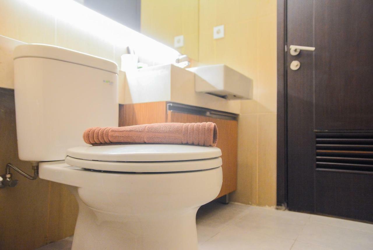 Spacious 2Br Gp Plaza Apartment By Travelio Джакарта Екстериор снимка